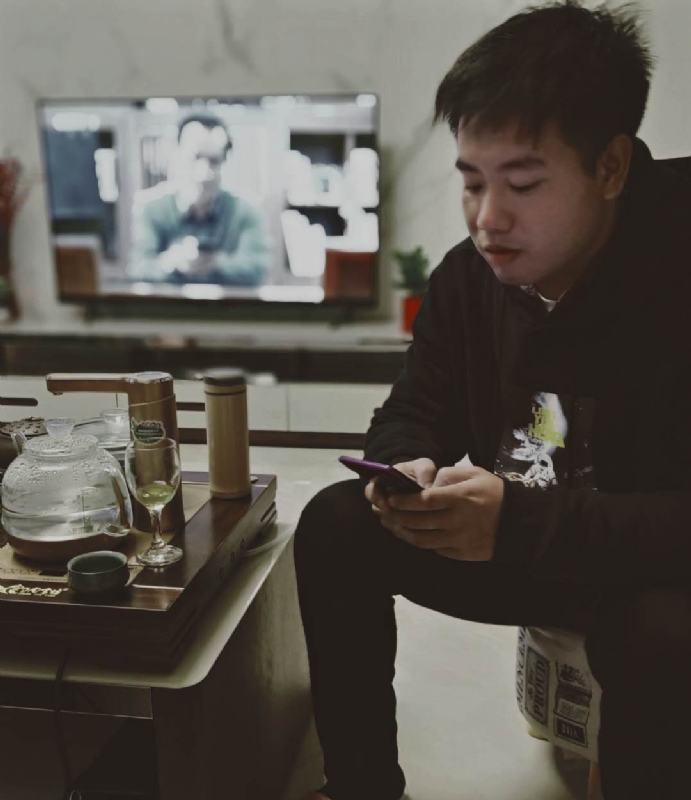 嗯今年能脱单吗的第一张照片--抚州中老年相亲网